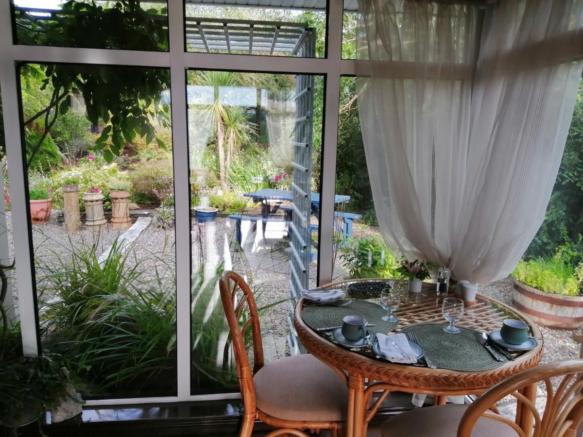 Отели типа «постель и завтрак» Ballinsheen House & Gardens Лисдунварна-5